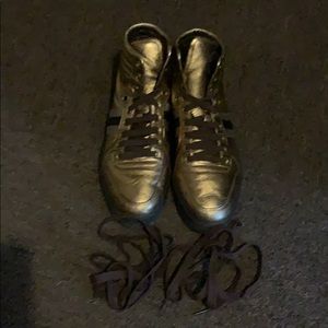 Gucci Sneakers Size 10+ (10 1/2).   Bronze